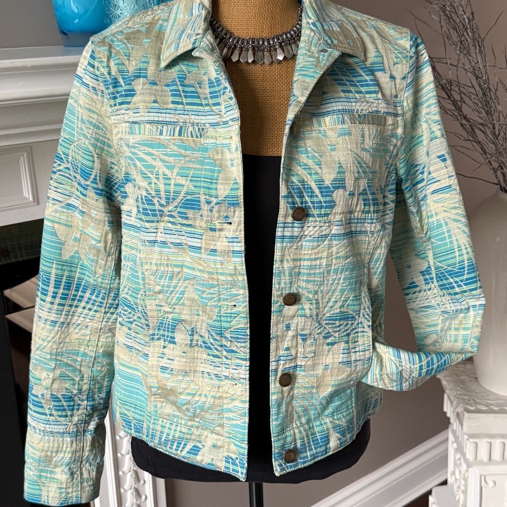 Tropical Floral Print Trucker Jean Jacket - Caribbean Joe - Medium - Aqua Blue